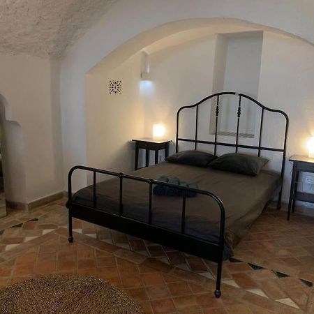 Апартаменты Authentic Cave In Old City Centre Гранада Экстерьер фото