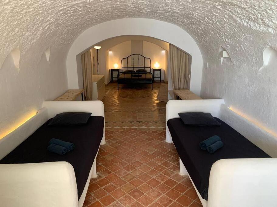 Апартаменты Authentic Cave In Old City Centre Гранада Экстерьер фото